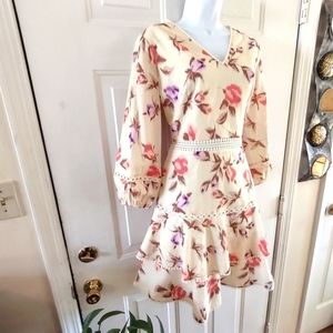 C & CO Charline & Co Floral Print Women's Dress. Size M. 🆕